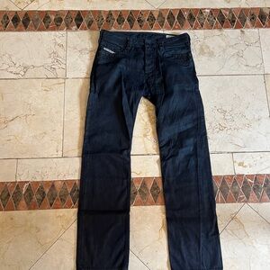 Men's Diesel Jeans 100% cotton and leather accents
